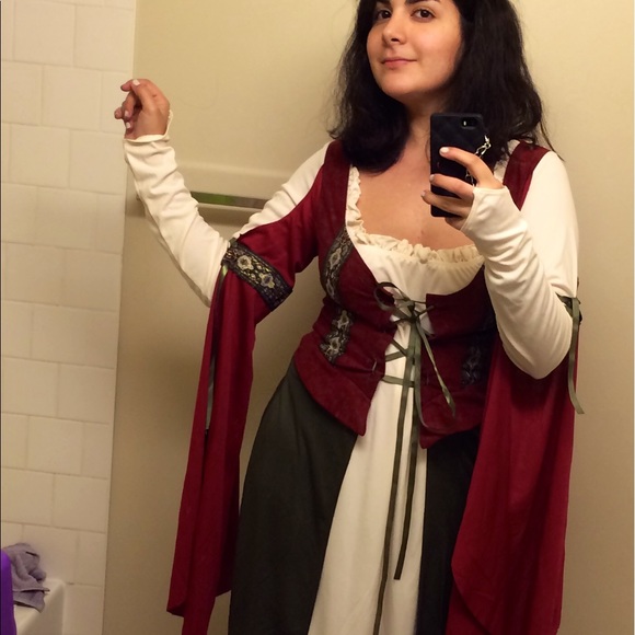 Maid Marian costumes - Picture 8 of 8